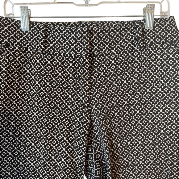 ANN TAYLOR LOFT  Julie Skinny Black Patterned Pants Size 6   #Y - Picture 2 of 7